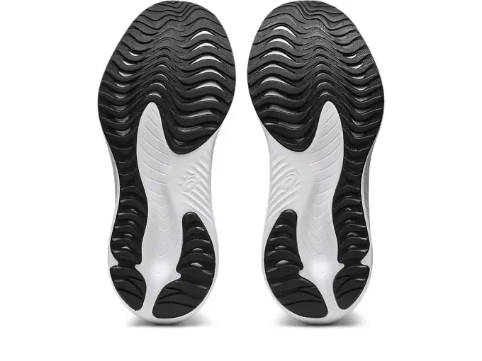 GEL-EXCITE 10 WIDE STRASSENGETESTET