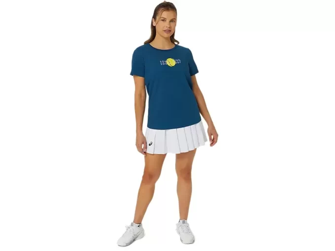 KLASSISCHES GRAFIK-T-SHIRT FÜR DAMEN KLASSISCHES GRAFIK-T-SHIRT FÜR DAMEN