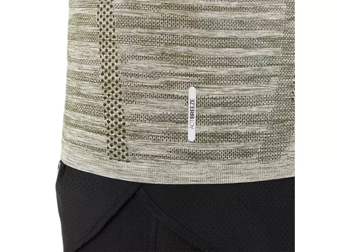 NAHTLOSES KURZARM-TOP FÜR DAMEN