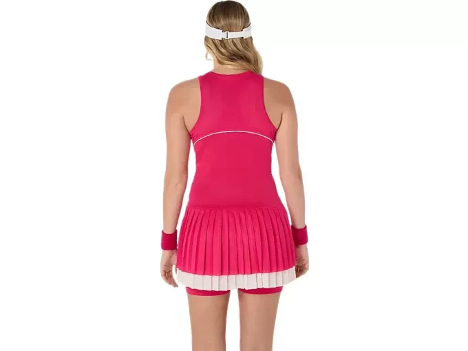 PASSENDES KLEID