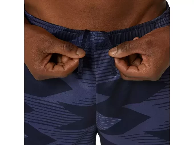 SAISONALE 7-ZOLL-SHORTS MIT ALLOVER-PRINT