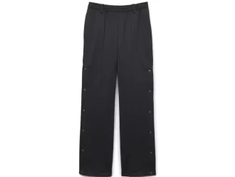 STRICKHOSE MIT SEITLICHEM DRUCKSCHNAPPVERSCHLUSS