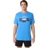 UNISEX ASICS EST 1977 MOUNTAIN T-SHIRT